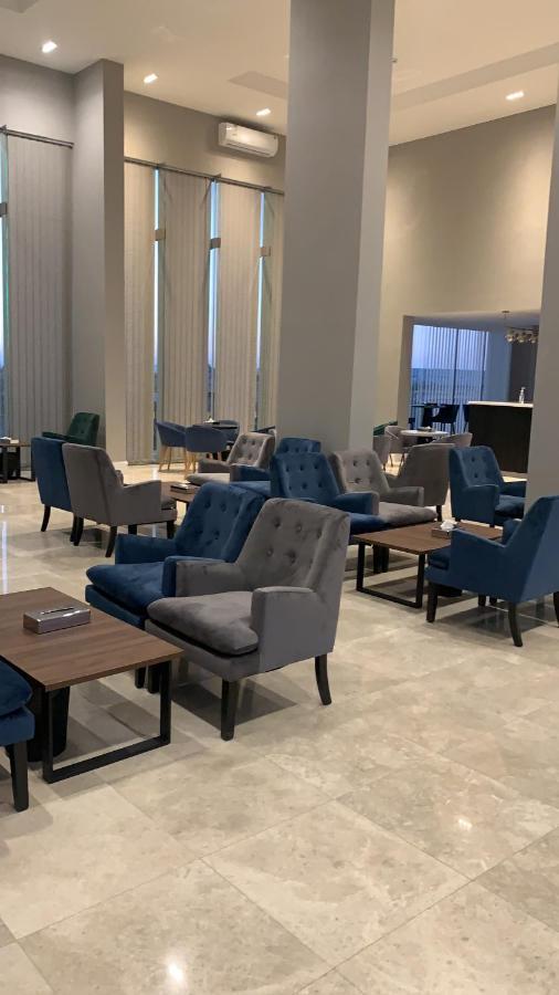 قولدن سكوير طريق الرياض Golden Square Riyadh Road Khamis Mushait Ngoại thất bức ảnh
